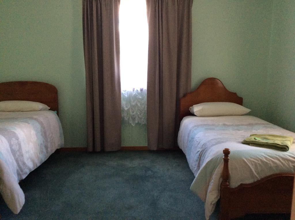 Our Cottage Рос Екстериор снимка