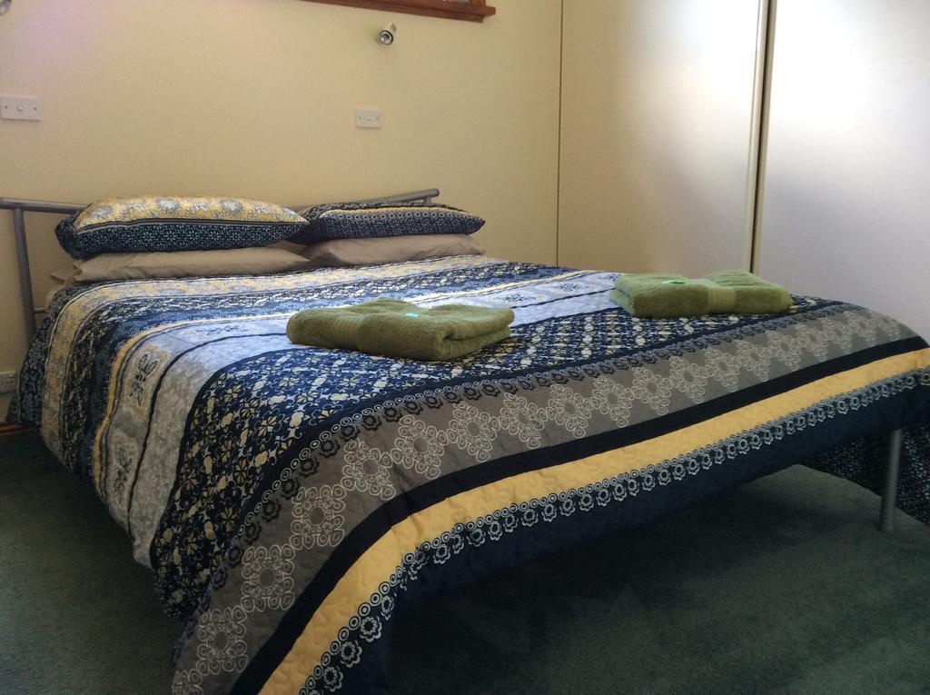Our Cottage Рос Екстериор снимка
